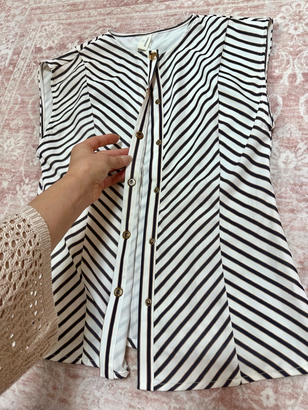 Commense 🖤 SET Striped Belted Top & Pants - Picture 7 of 16